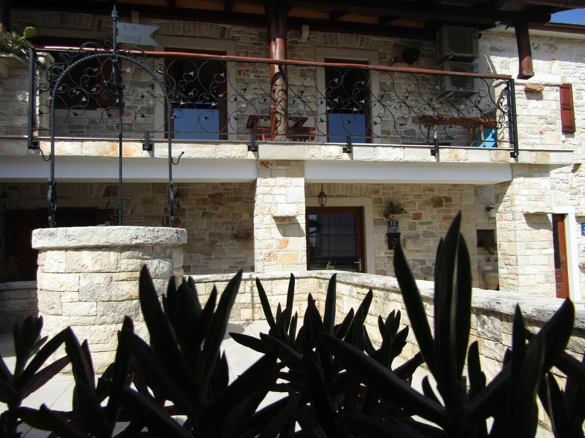 Villa Sartori Sarići Екстериор снимка